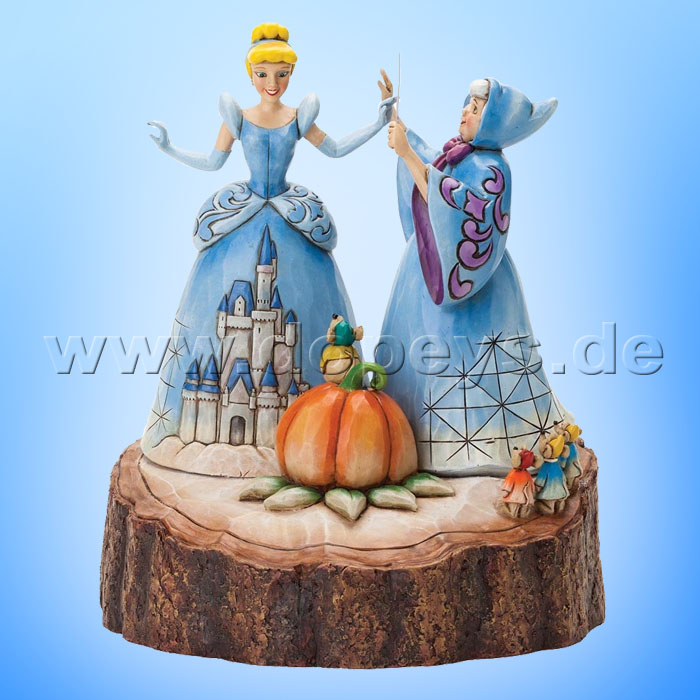Disney Traditions / Jim Shore figurine from Enesco "Magical Transformation (Cinderella Carved by Heart)" 4037503.