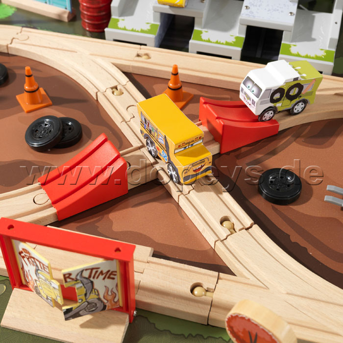 Disney Pixar Cars 3 Eisenbahnset & Spieltisch Thunder Hollow von Kidkraft 17211