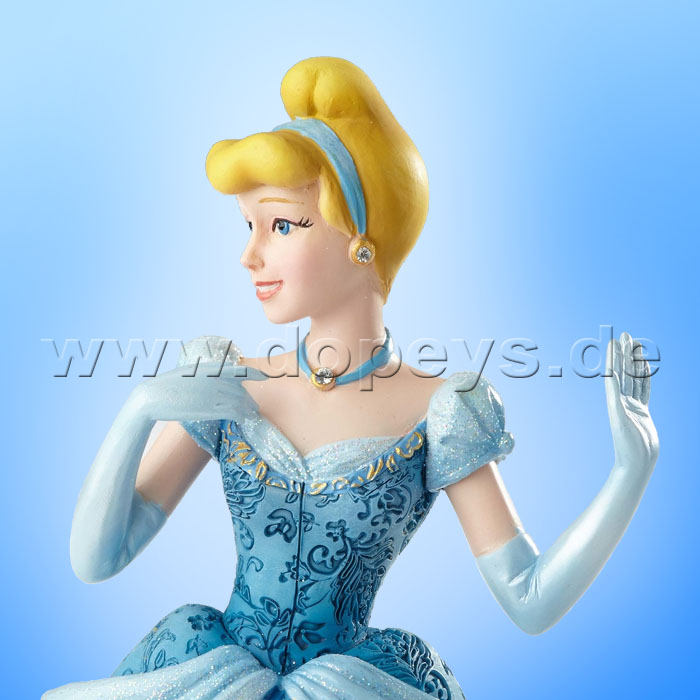 Disney Showcase Collection from Enesco "Cinderella Figurine" 4058288 Haute Couture