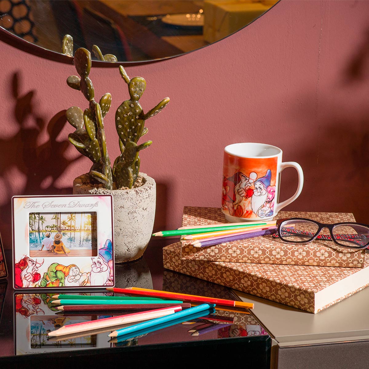 Disney Kaffeetasse / Kaffeebecher "Die sieben Zwerge" stapelbar im italienischen Design 133001