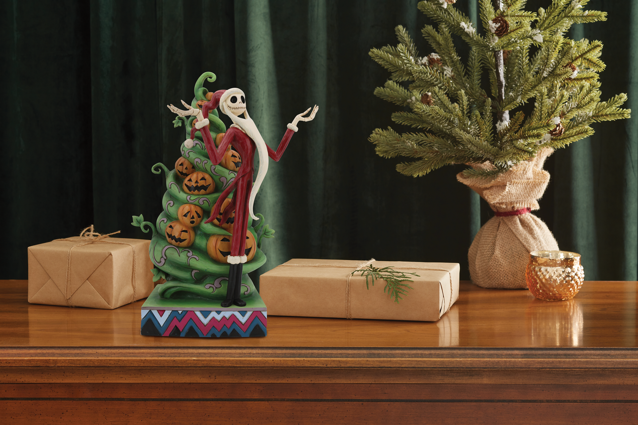 Disney Traditions - Interchangeable Jack Statue for Halloween and Christmas (King For All Seasons) figurine by Jim Shore 6013055