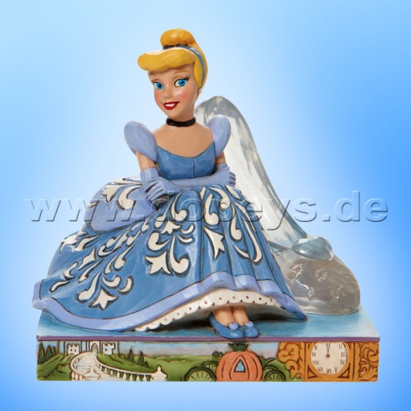 Disney Traditions - A Magical Midnight (Cinderella mit gläsernem Schuh) von Jim Shore 6010095