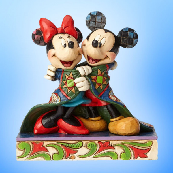 Disney Traditions / Jim Shore Figur von Enesco "Warm Wishes (Mickey und Minnie mit Weihnachtsdecke)" 4057937.