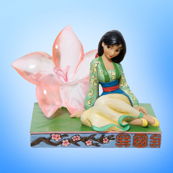 Disney Traditions Figur - Mulan mit durchsichtiger Kirschblüte (A Rare and Beautiful Bloom) von Jim Shore 6011922